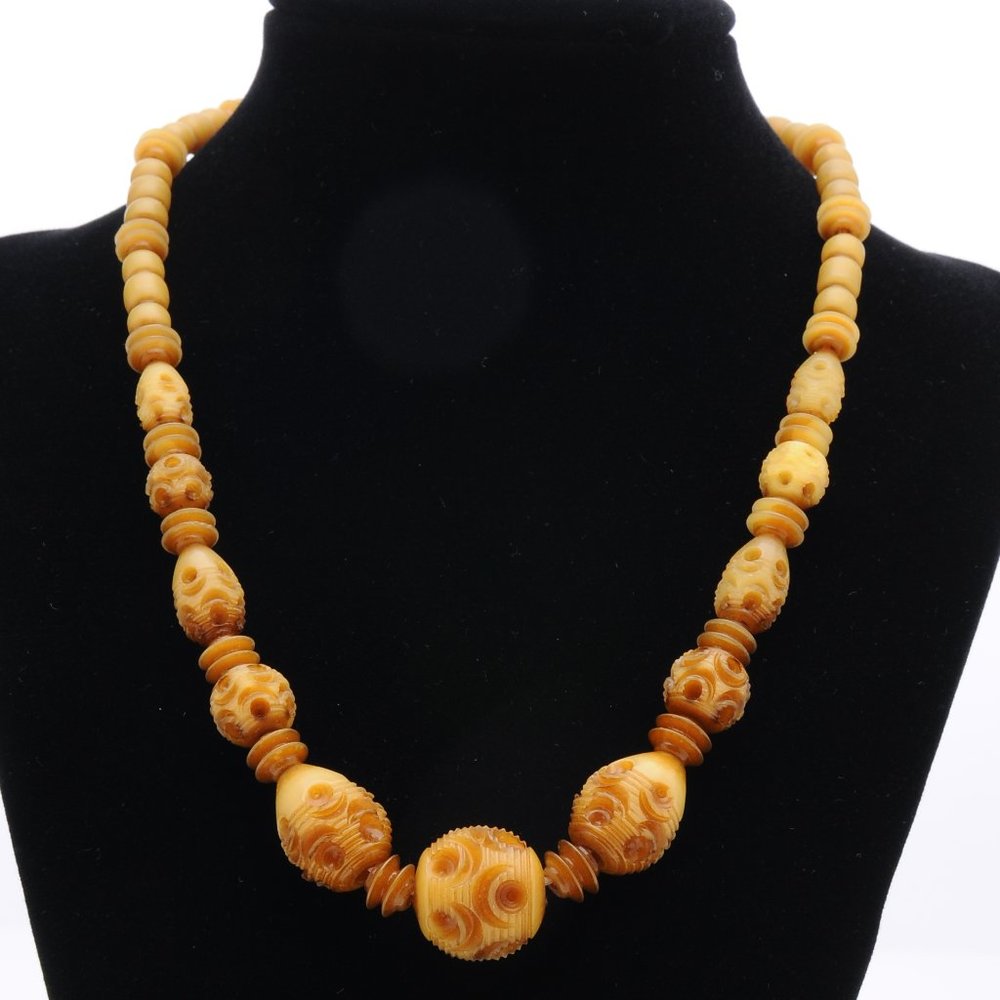 Vintage Khaki-colored Resin Coated Necklace